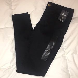 ✨AEO Pants - 2S - NWT✨